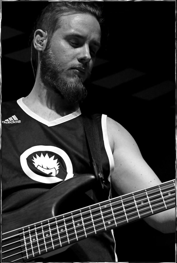 Click to enlarge the picture of Davide "Dave" Castagnone (Bass)